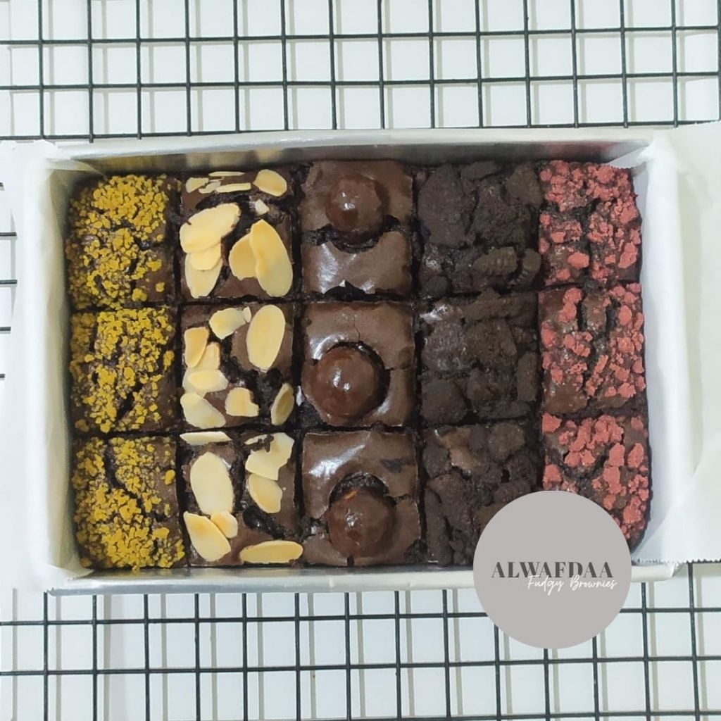 Fudgy Brownies 15x10