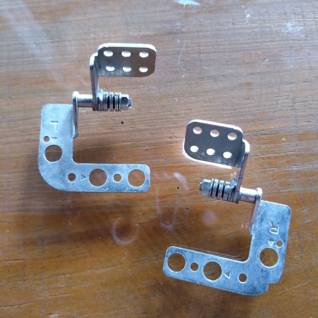 engsel laptop avita ne14a2