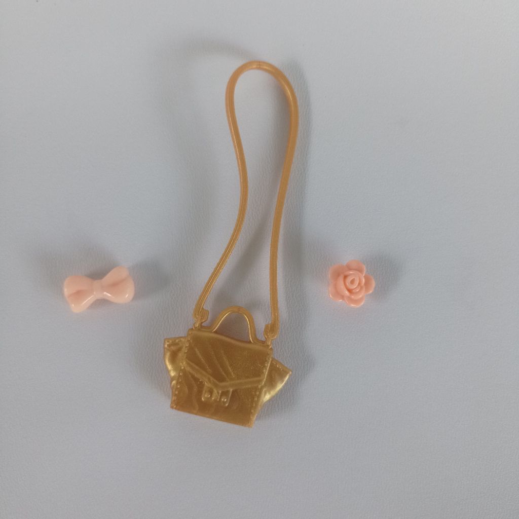 Tas Sling Bag Barbie Ori Mattel – Elegant Gold Mini Bag | Tas Selempang Barbie Original Warna Emas