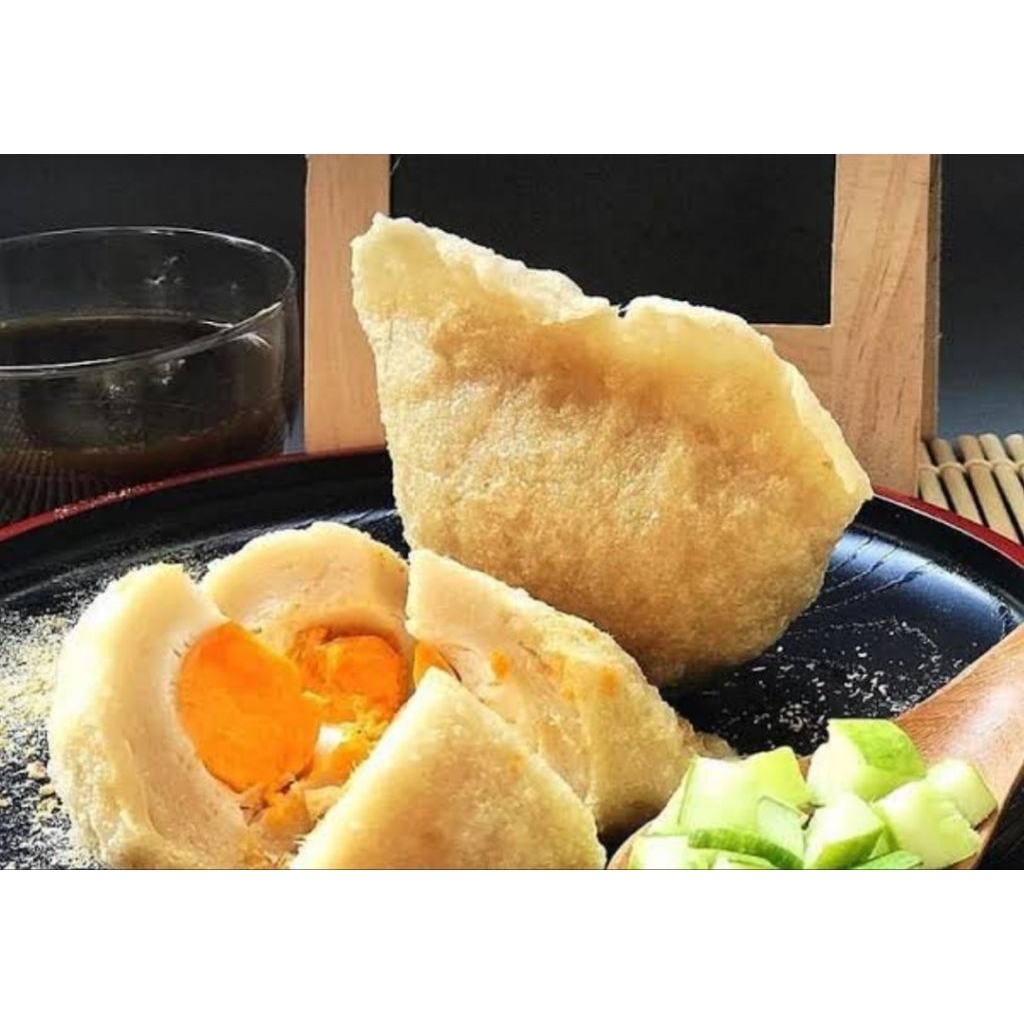 

Pempek Kapal Selem ikan 2pc + cuko