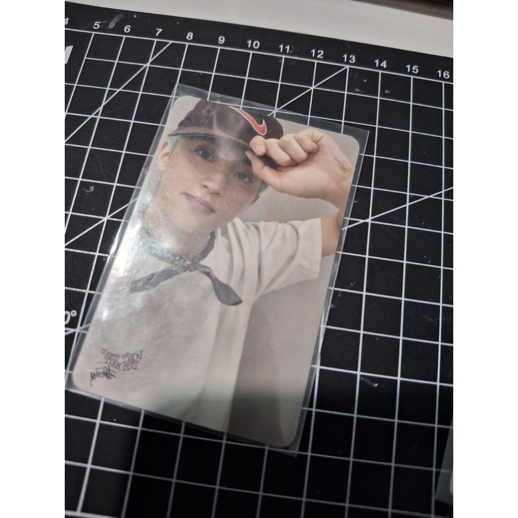 WTS PHOTOCARD MARK LEE