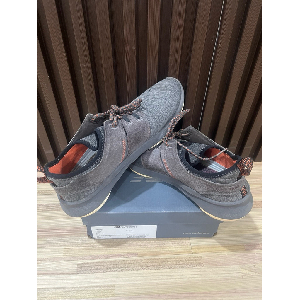 preloved sepatu pria Hush Puppies