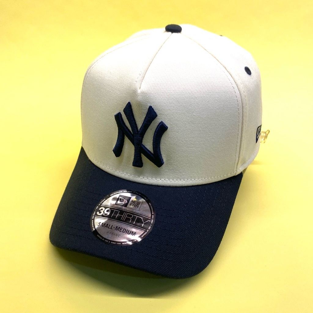 New Era Cap Original 39Thirty A-Frame MLB New York NY Yankees Cutnpaste Ivory Navy