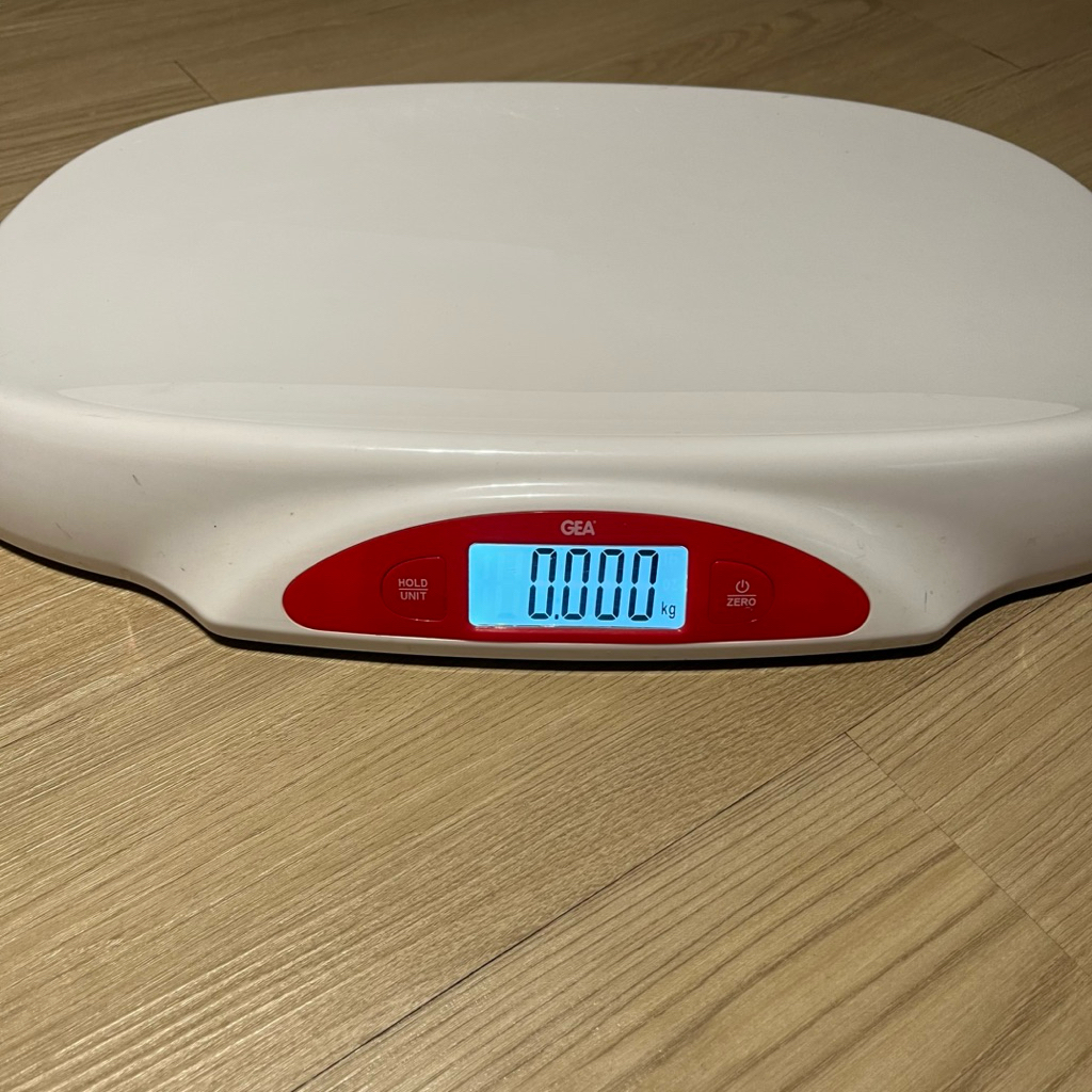 timbangan bayi preloved