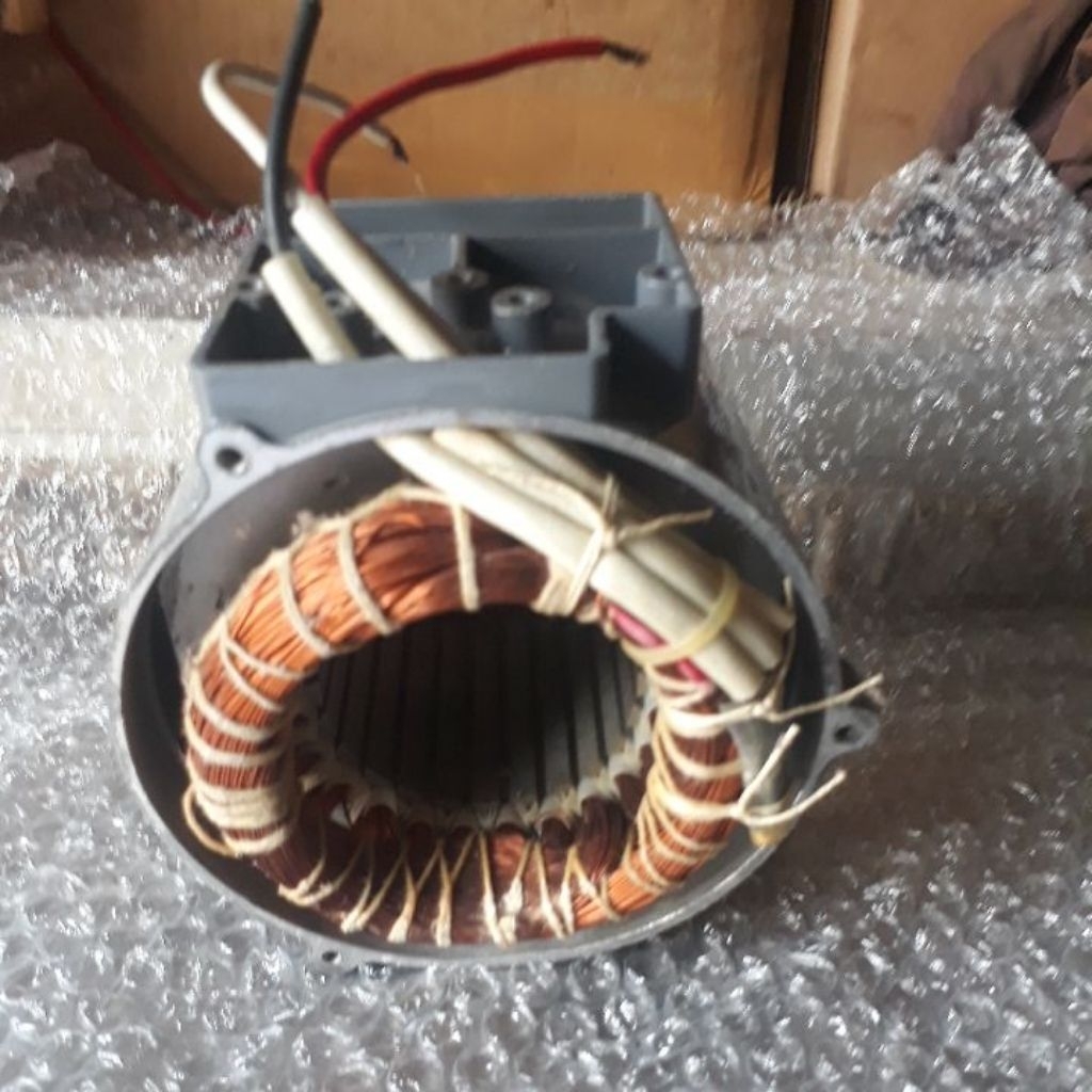 Motor frame comp/ Dinamo Pompa air Sanyo P-H175C