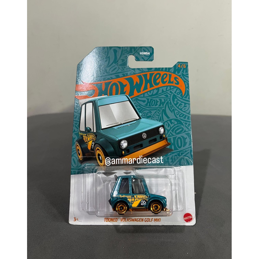 HW TOONED VW GOLD HOT WHEELS