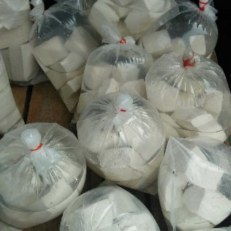 

Tahu Sumedang Per Bungkus Isi 10