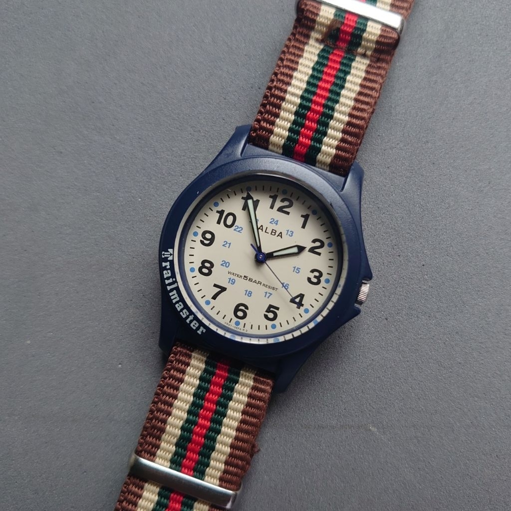 Jam Tangan ALBA TRAILMASTER - Quartz Watches