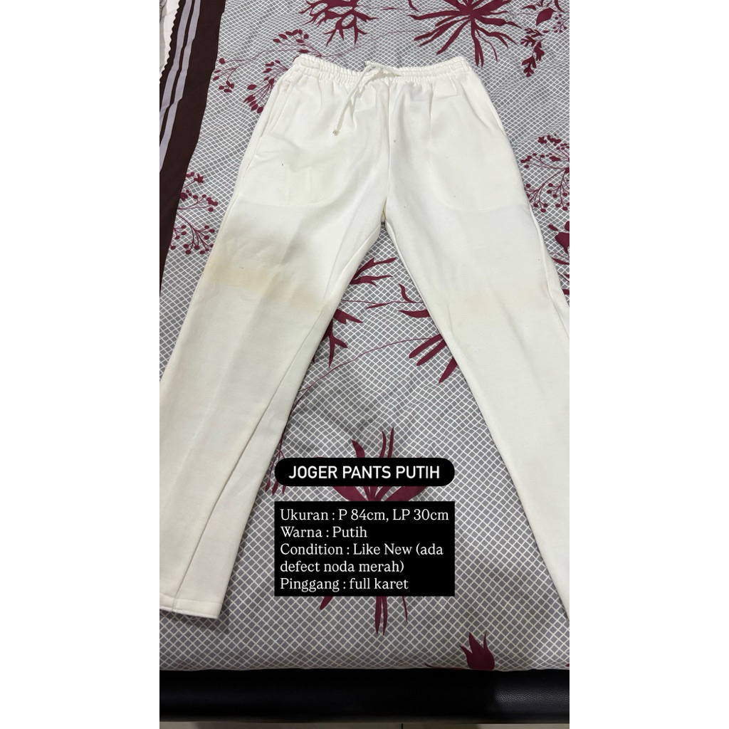 JOGER PANTS PUTIH