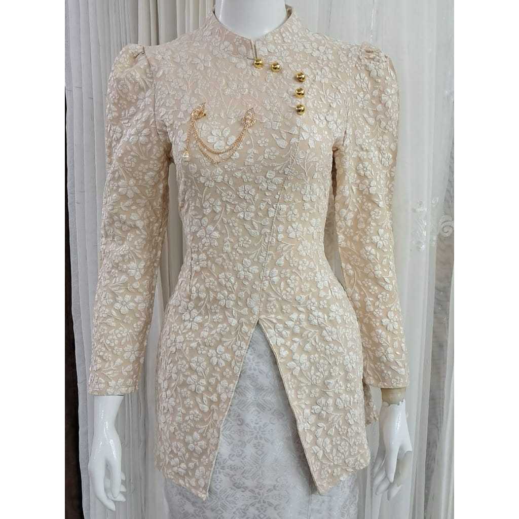 sale kebaya jangan modern / kebaya jaguard terbaru / kebaya terlaris / kebaya mewah / kebaya wisuda