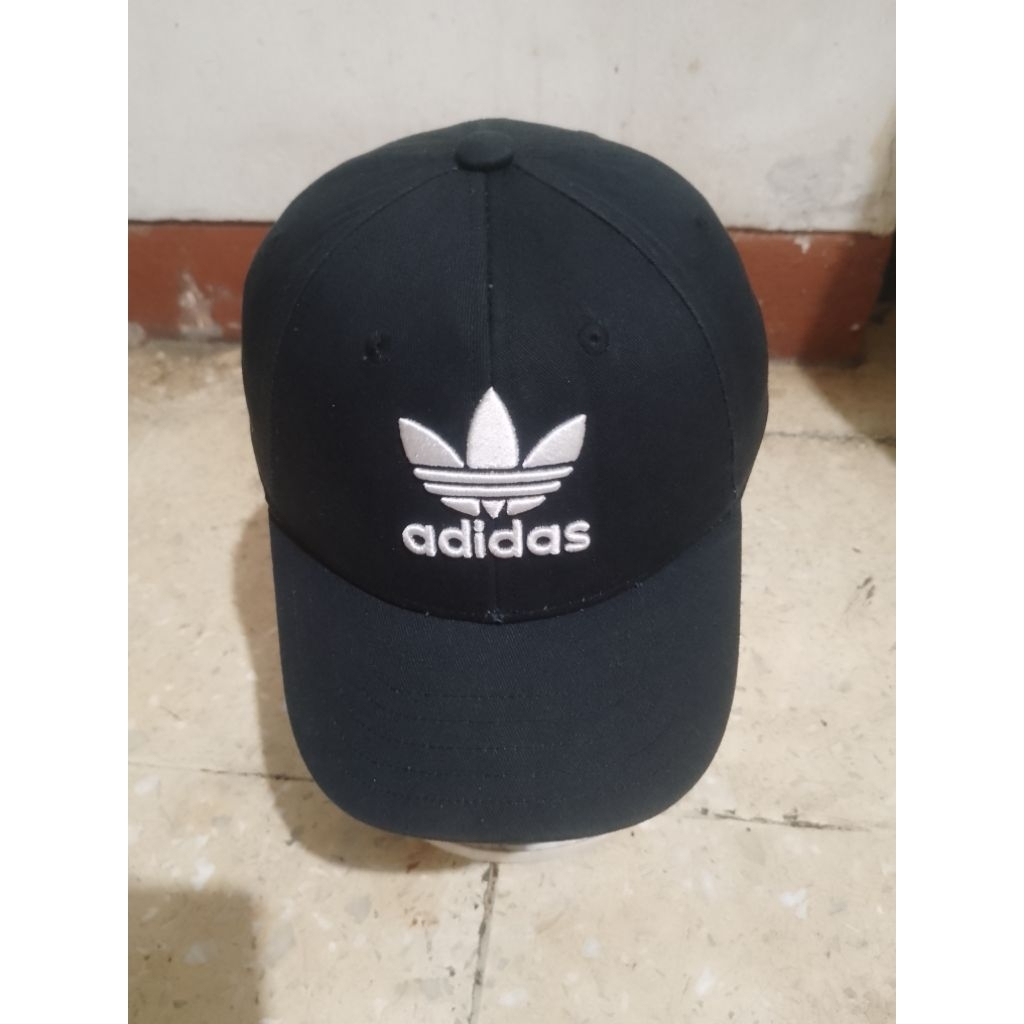 Topi Adidas trifoil original second bekas