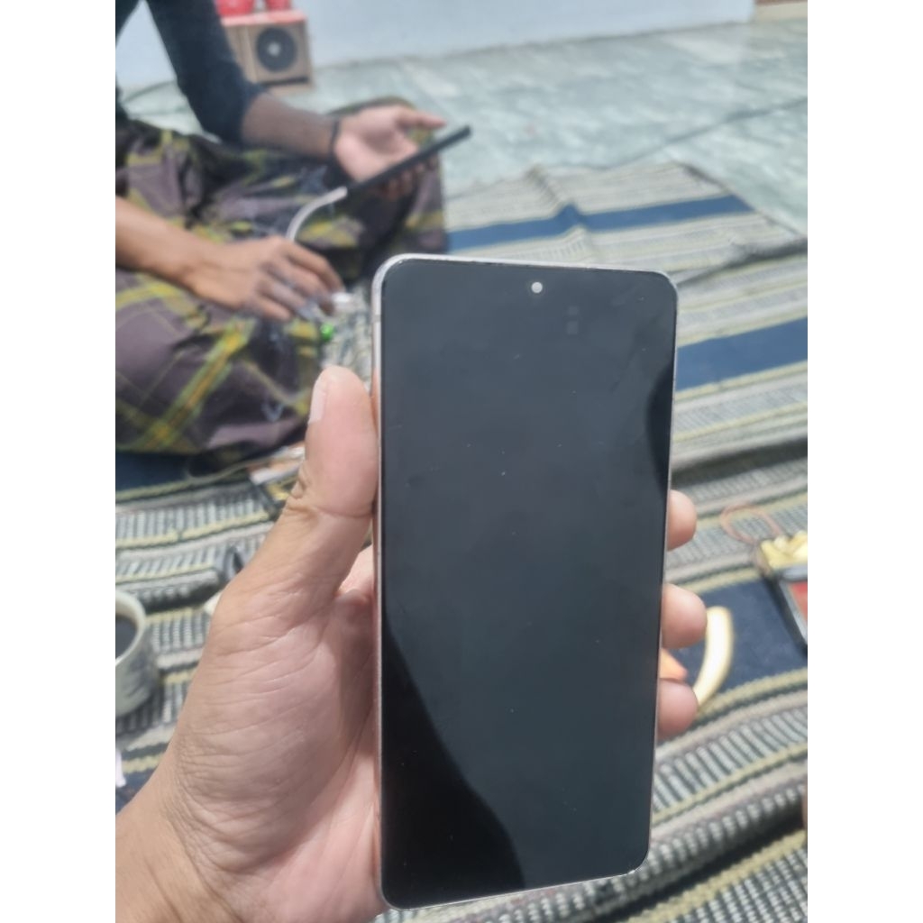 Lcd Samsung s21 minus bergaris bayak