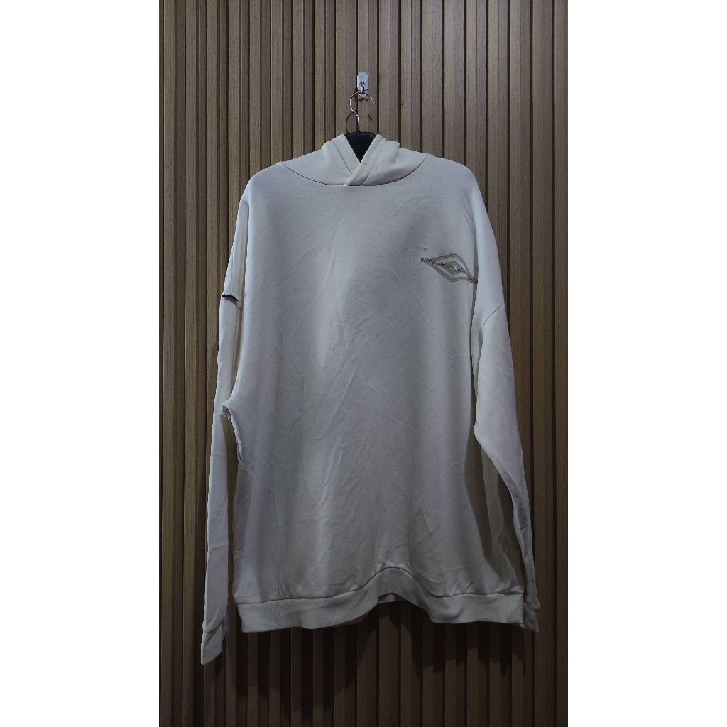 HOODIE UMBRO PUTIH
