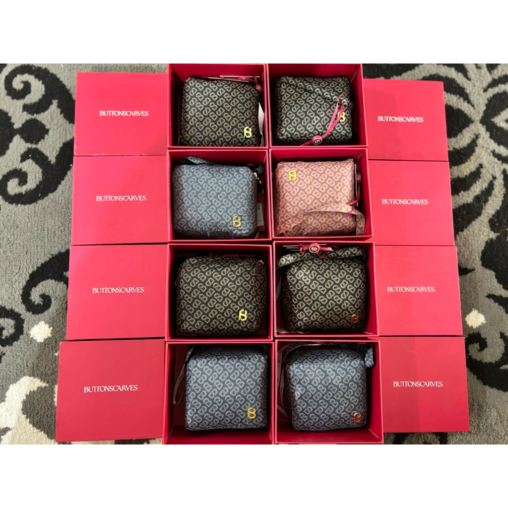 tapis d fleur capsule prayer robe Buttonscarves