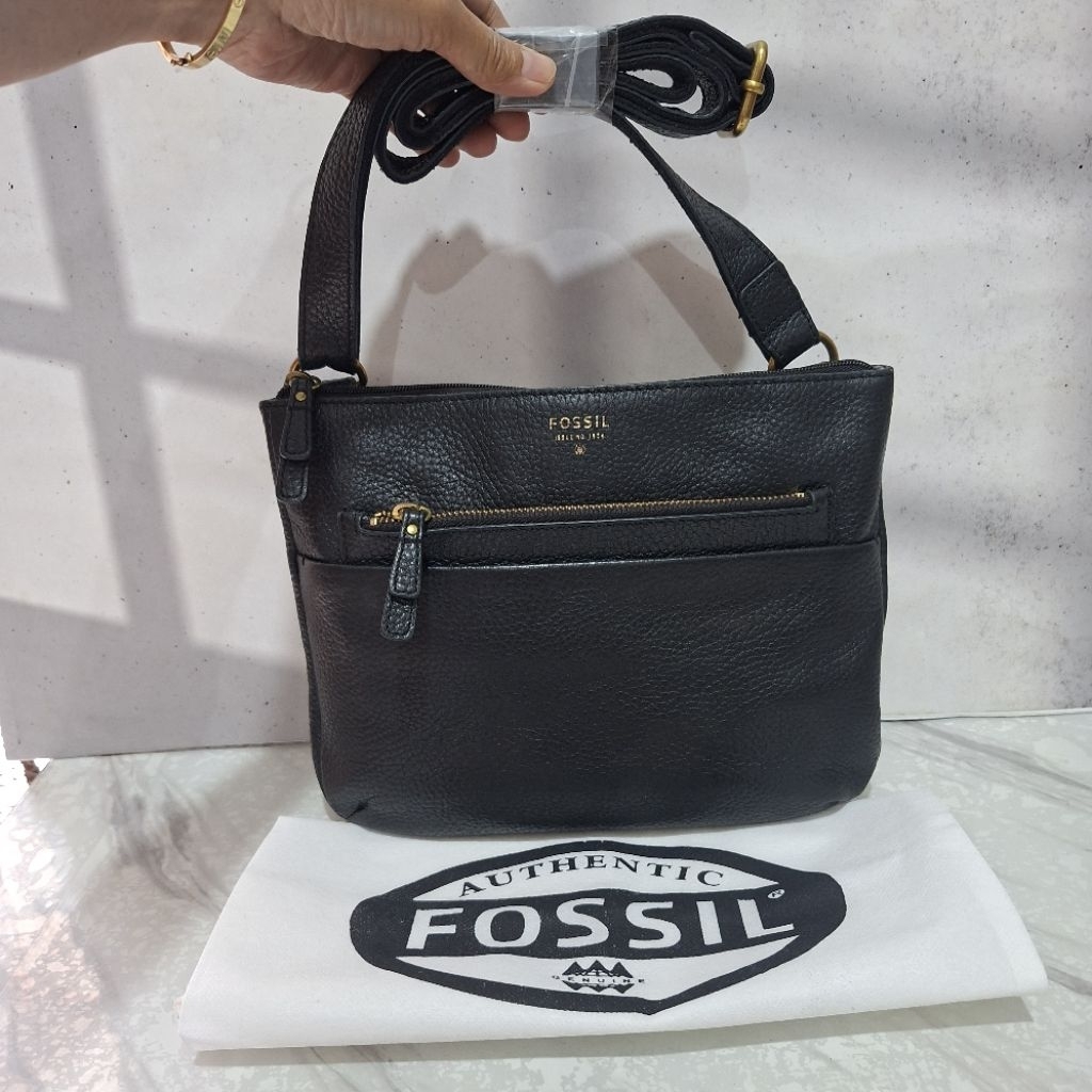 Tas Preloved Cross Body Tessa Ocil Fos sil