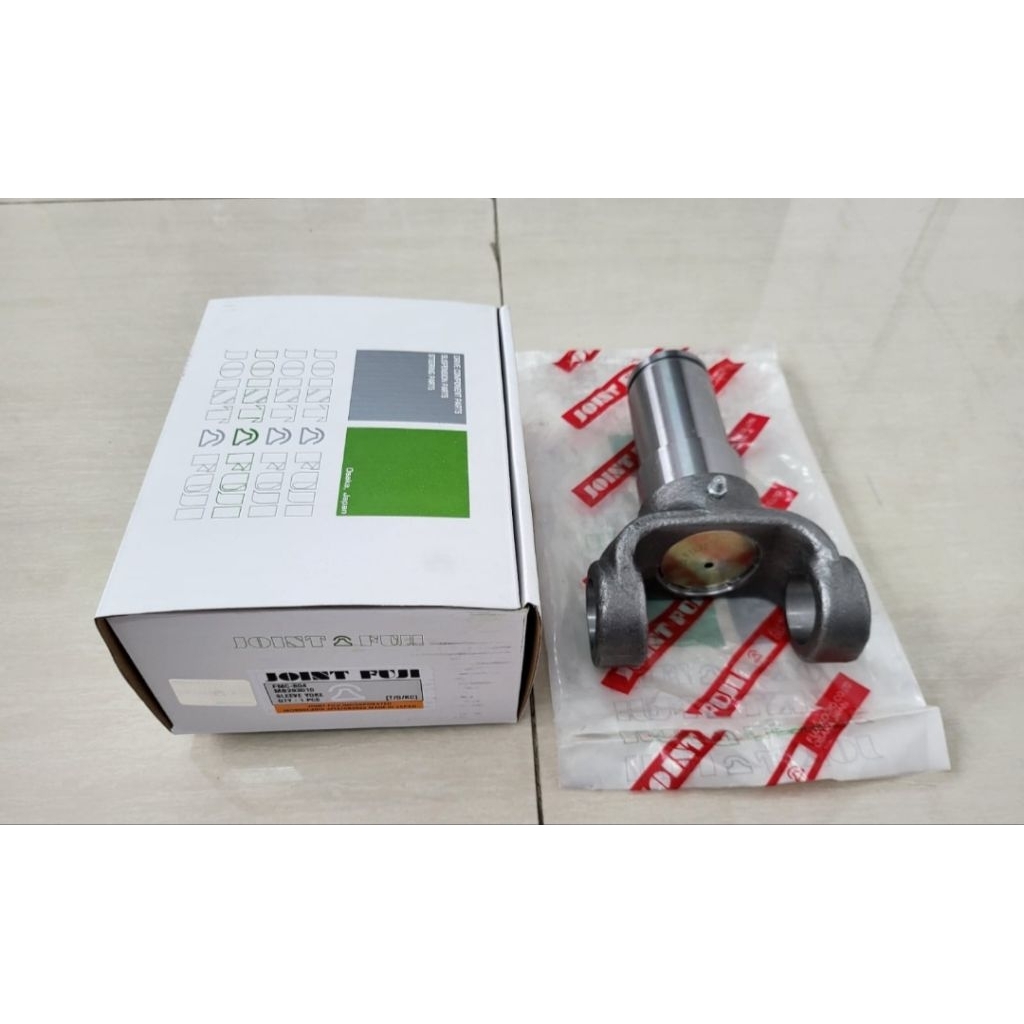 YOKE SLEEVE PS120/PS125CANTER