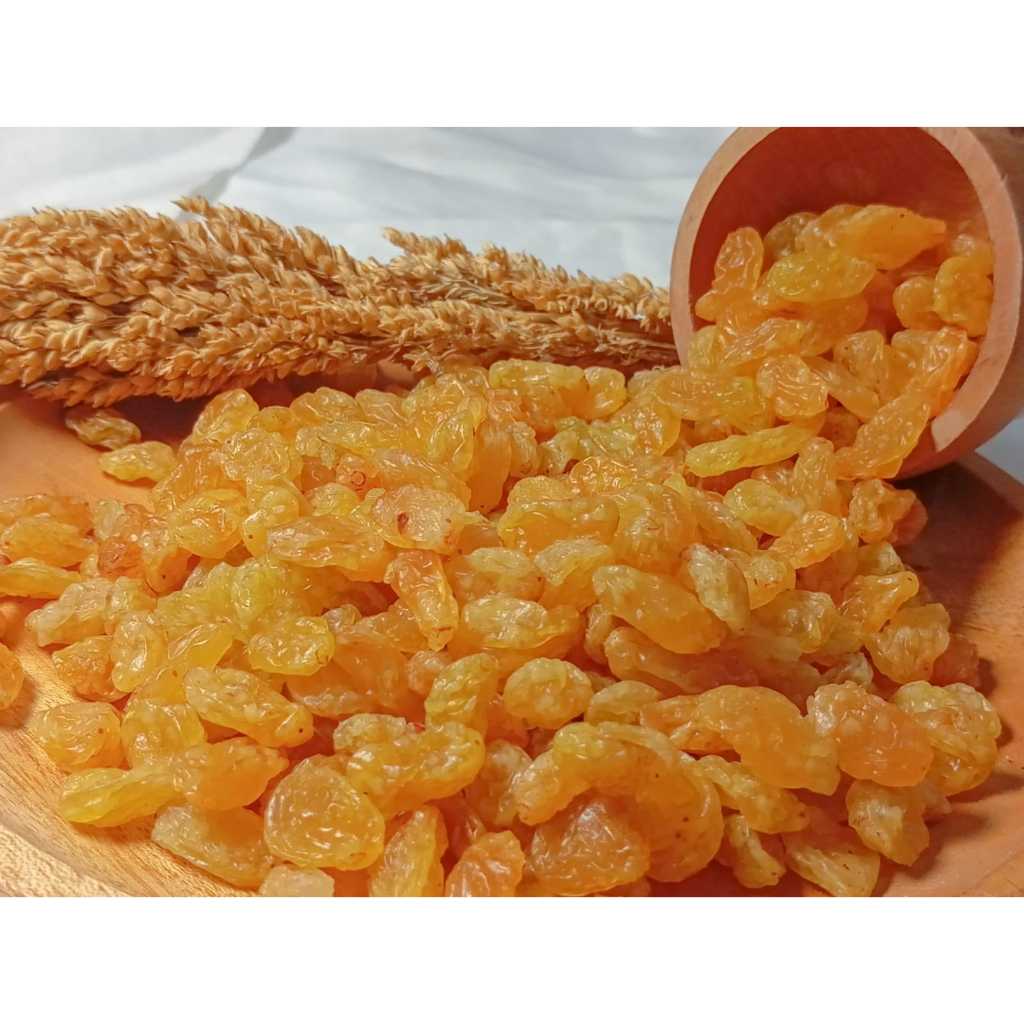 

kismis golden raisin asam manis 250gram / kismis / kismis asam manis / oleh oleh haji dan umrah
