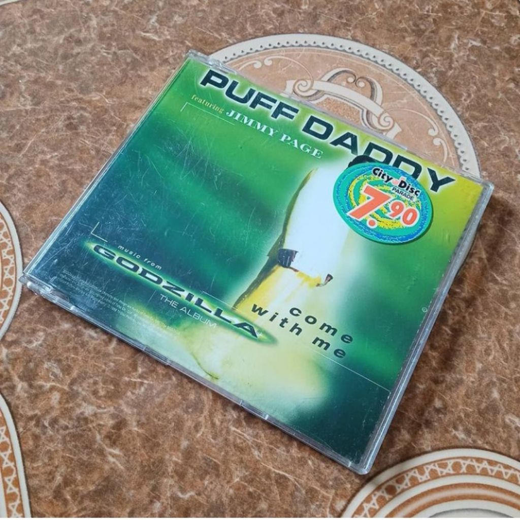 Puff Daddy Featuring Jimmy Page - Come With Me (CD, Single, CD1) (Epic - 666026 2)
