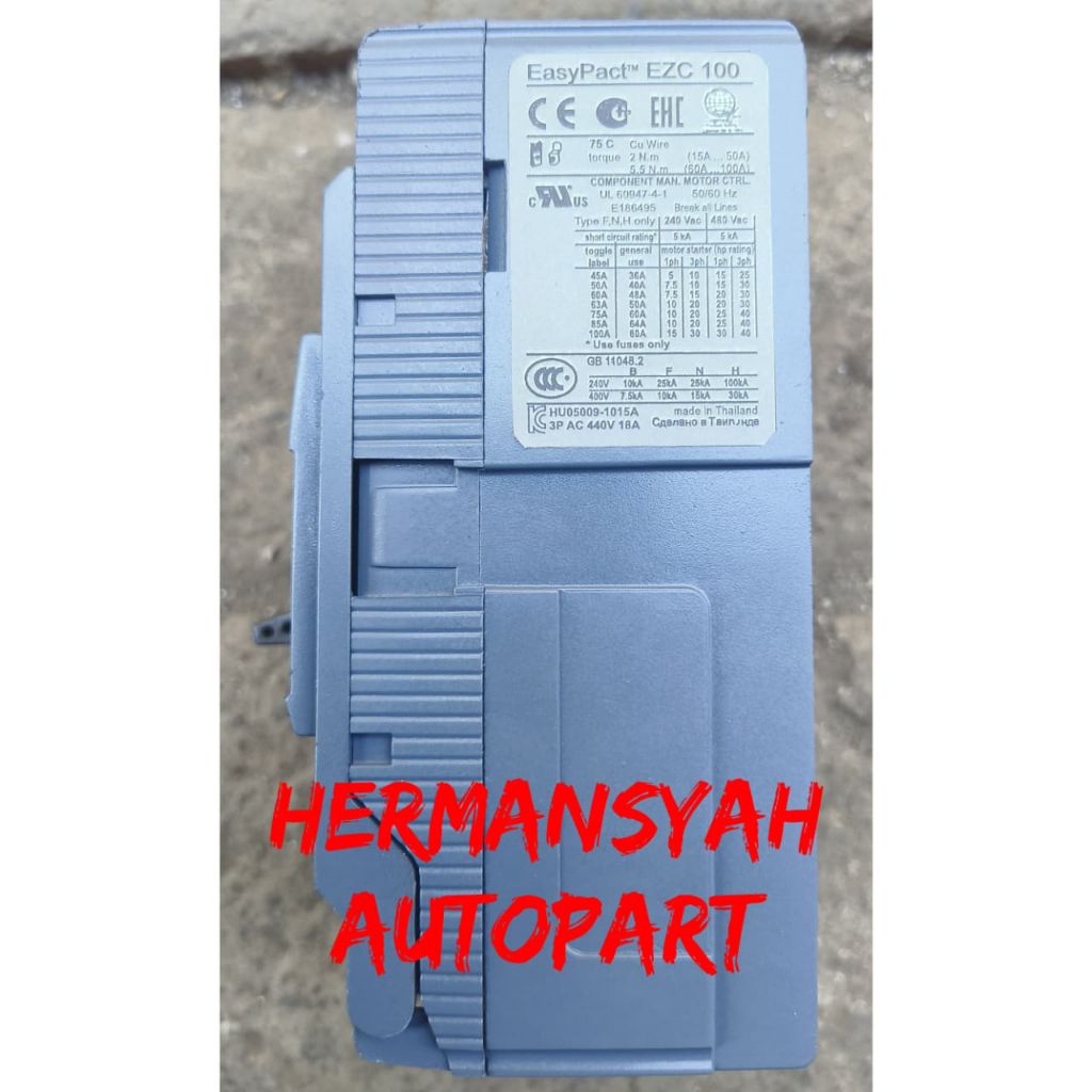 Mccb/Breaker Schneider Elektrik Ezc100f 3p  50A Second/Bekas