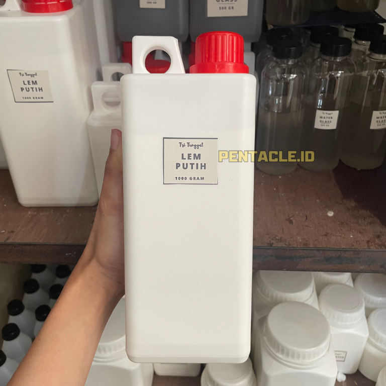 

White Glue Lem Putih 1000gr 1kg PVAC Liquid Cairan Lem Serbaguna Serba Guna Multiguna Guna Multifungsi Multi Fungsi Murah Termurah Kualitas Terbaik Ekonomis Best Quality Awet Peralatan Perlengkapan Industri Prakarya Bagus Pentacle Malang