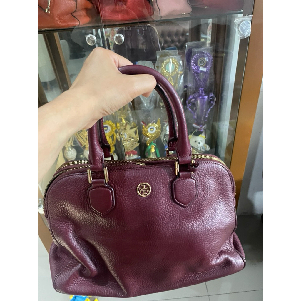 tas Tory Burch PL marun. Made in China. masih mulus