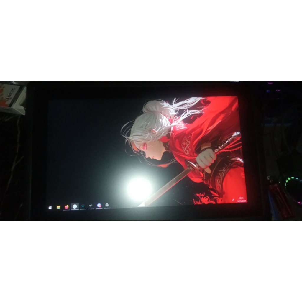 Drawing Tablet Wacom Cintiq 16 STK-1660/K1-CX 16 Inch