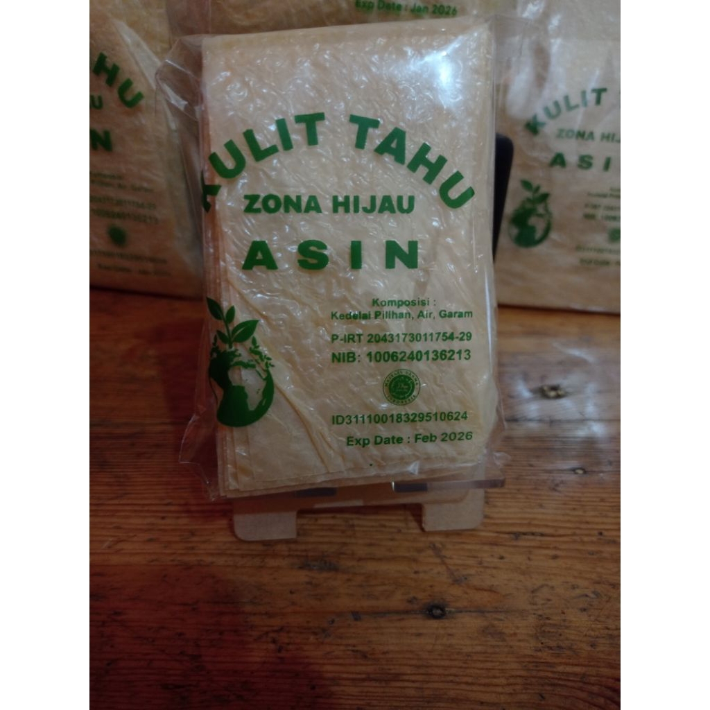 

Kulit Tahu Asin uk 6x10 cm/8x10cm/12x10cm/12x12cm