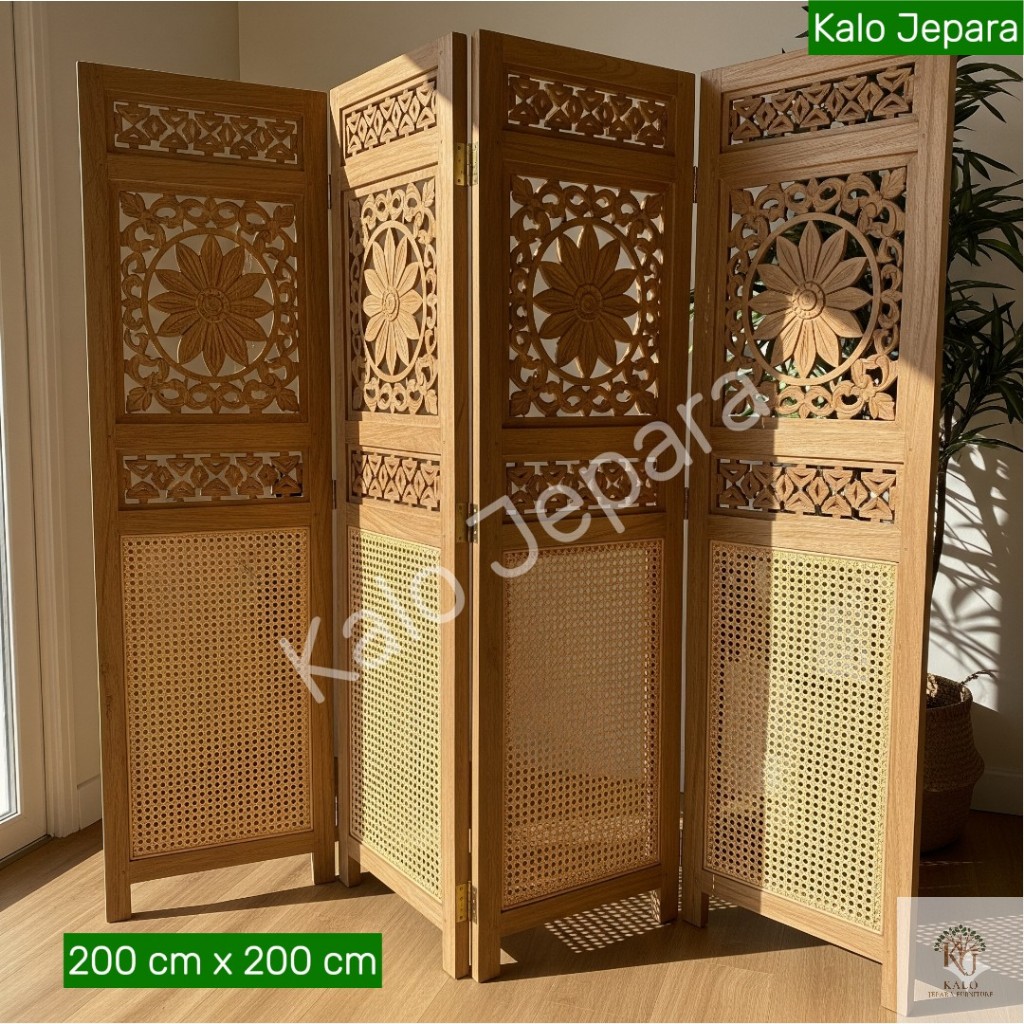 Partisi Jati Ukir Jepara Pembatas Ruang Sekat Kayu Anyaman Rotan Minimalis