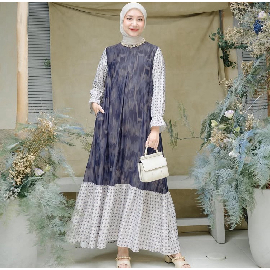 PRELOVED Mayra Dress Gamis Lights.Clo Lights Clo - Size L