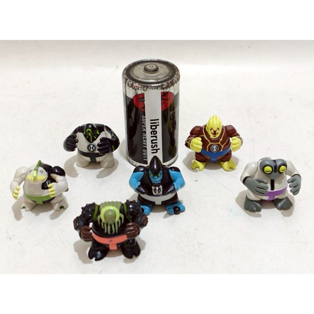 ben 10 omni launch sumo slammers battle figure upgrade heatblast xlr8 ripjaws grey matter vilgax fig