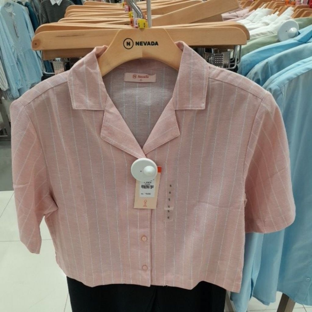 nevada Kemeja crop wanita elegan lengan pendek