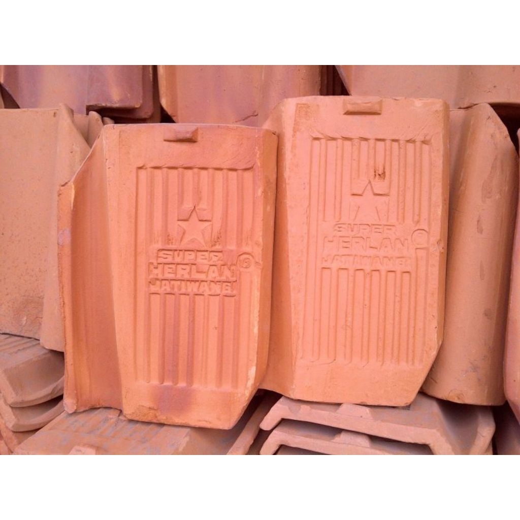 Genteng Tanah Liat Herlan