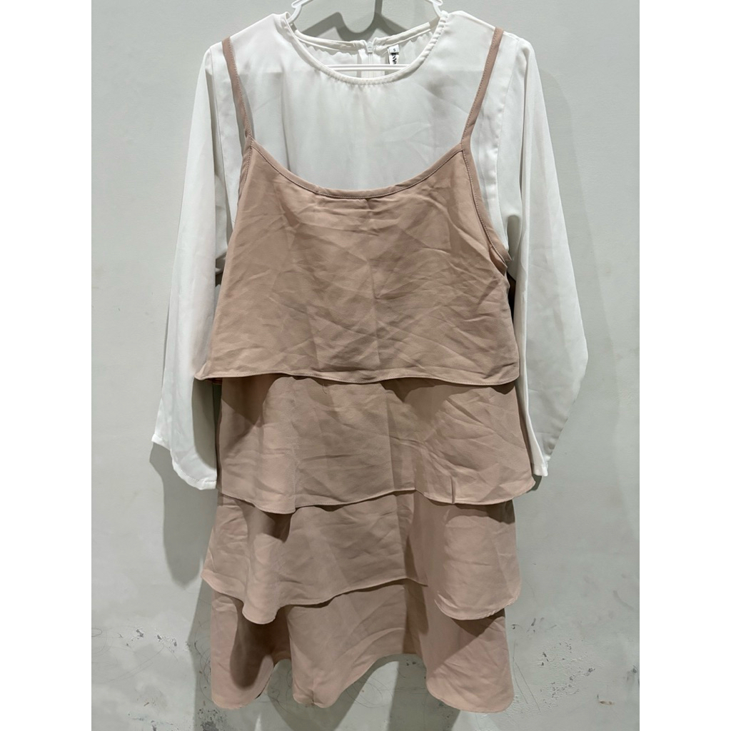 Blouse vanilla hijab size S