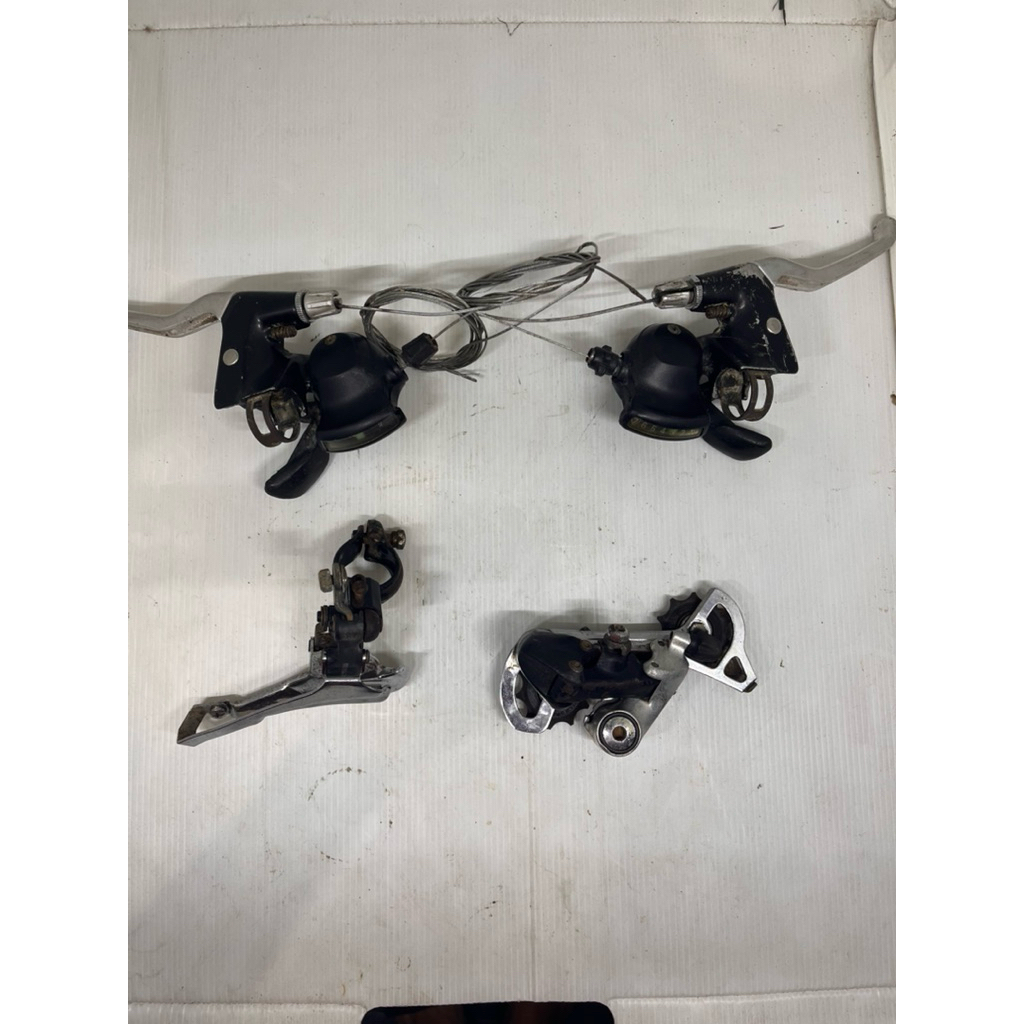 Groupset Shimano Alivio MC10