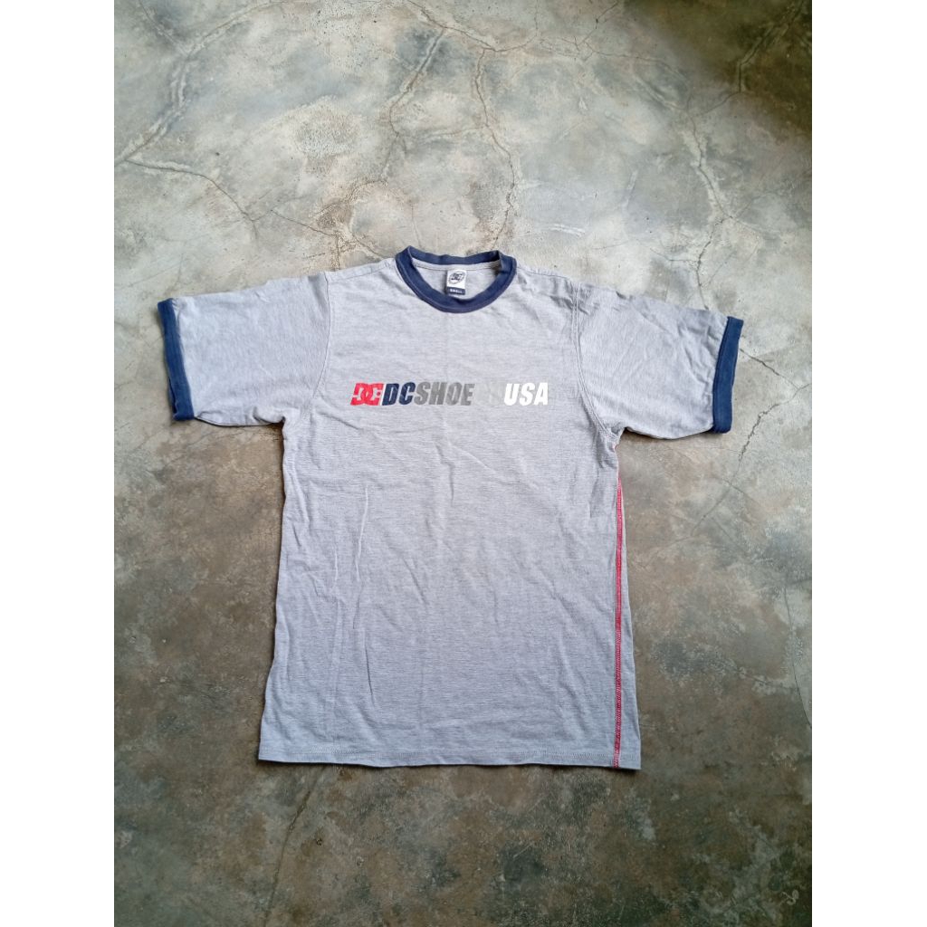 Kaos oblong DCShoe Co USA sz S