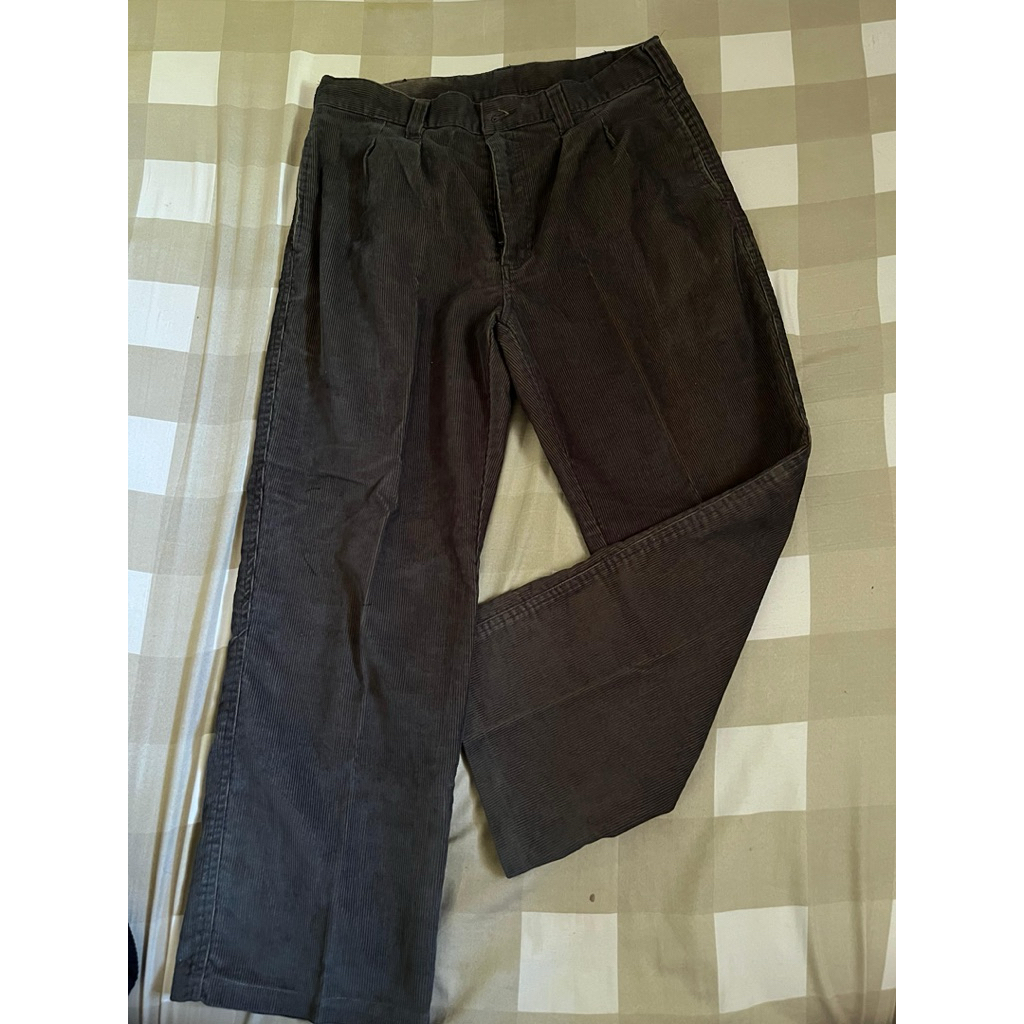 Preloved celana corduroy