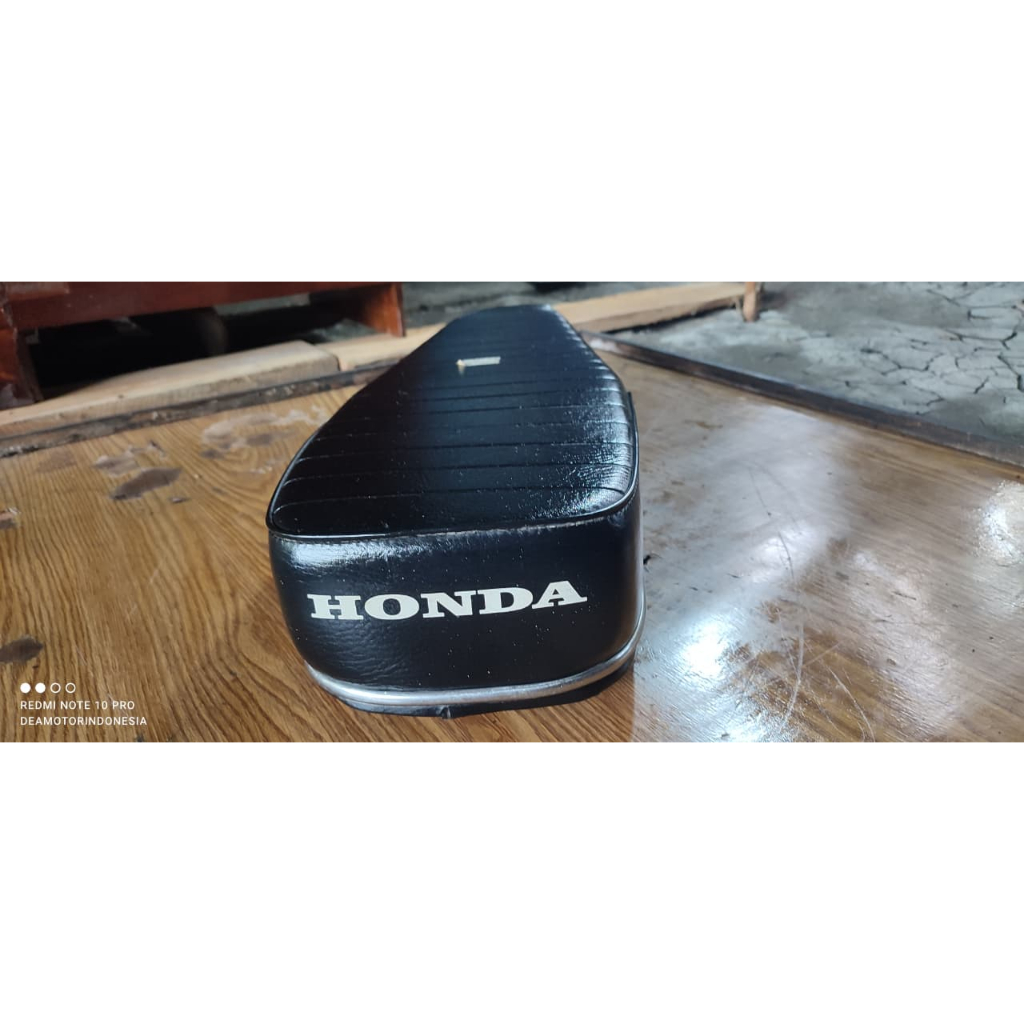 JOK MOTOR HONDA C70 ORIGINAL // 250