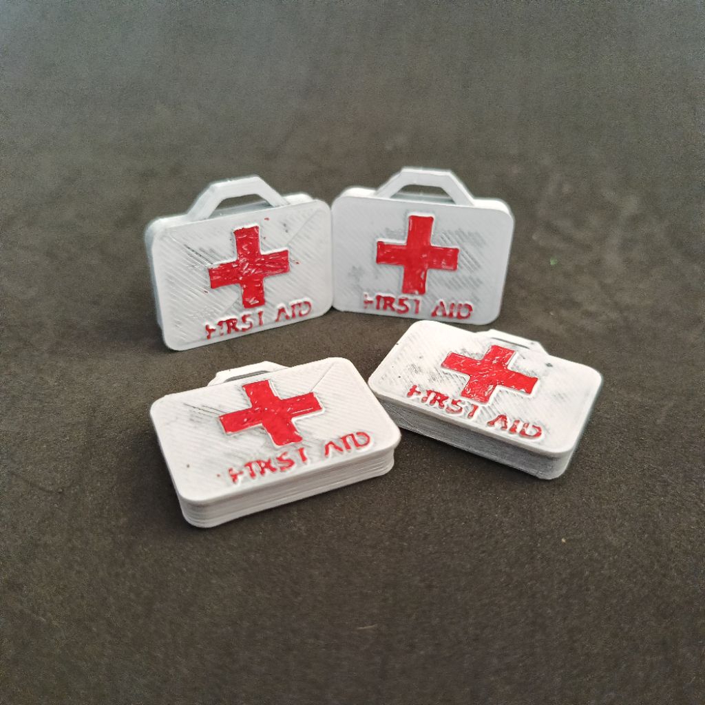 Miniatur Kotak P3K Emergency Pertolongan Pertama Aksesoris RC Adventure Mainan