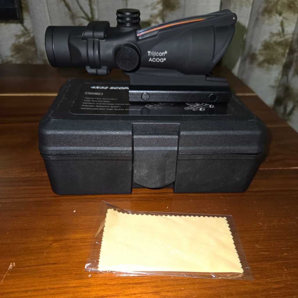 Trijicon Acog 4x32 Magnification fiber scope red recticle