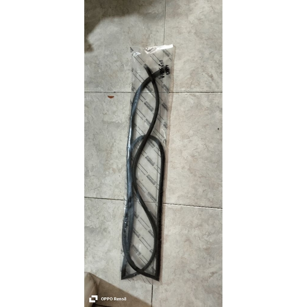 karet kaca depan Avanza lama xenia