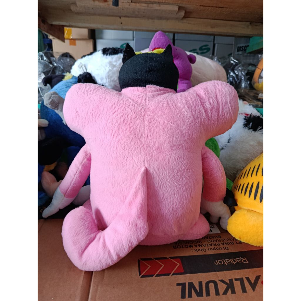 Mainan anak boneka teman oggy