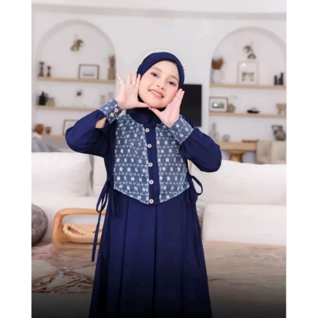 Gamis Anak Remaja Terbaru 2025 6-15 Tahun Crinkle Airflow Mix Brukat Malika Naumi Kids