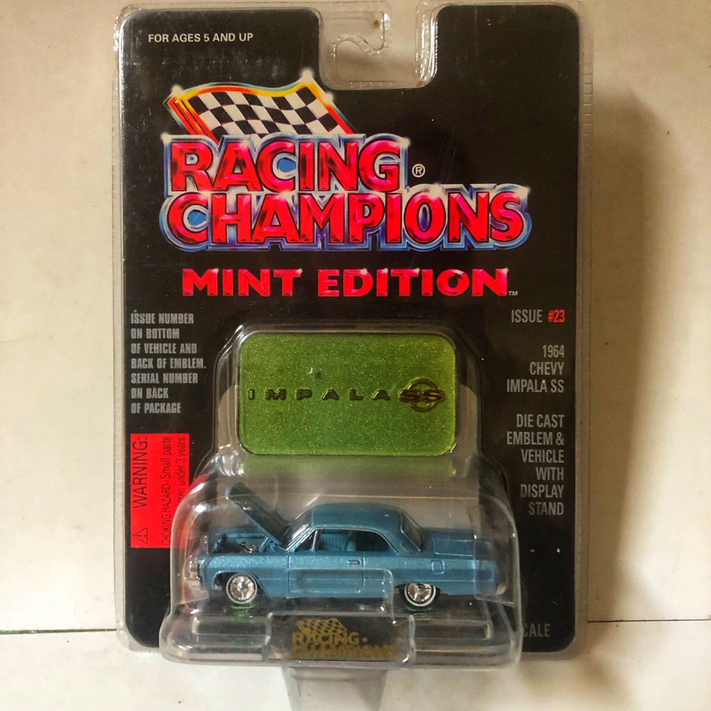 Racing Champions 64 Chevy Impala SS 1/64