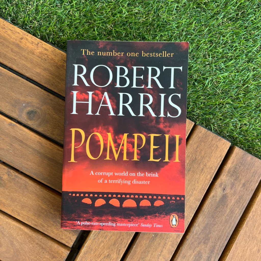 [preloved] Pompeii - Robert Harris