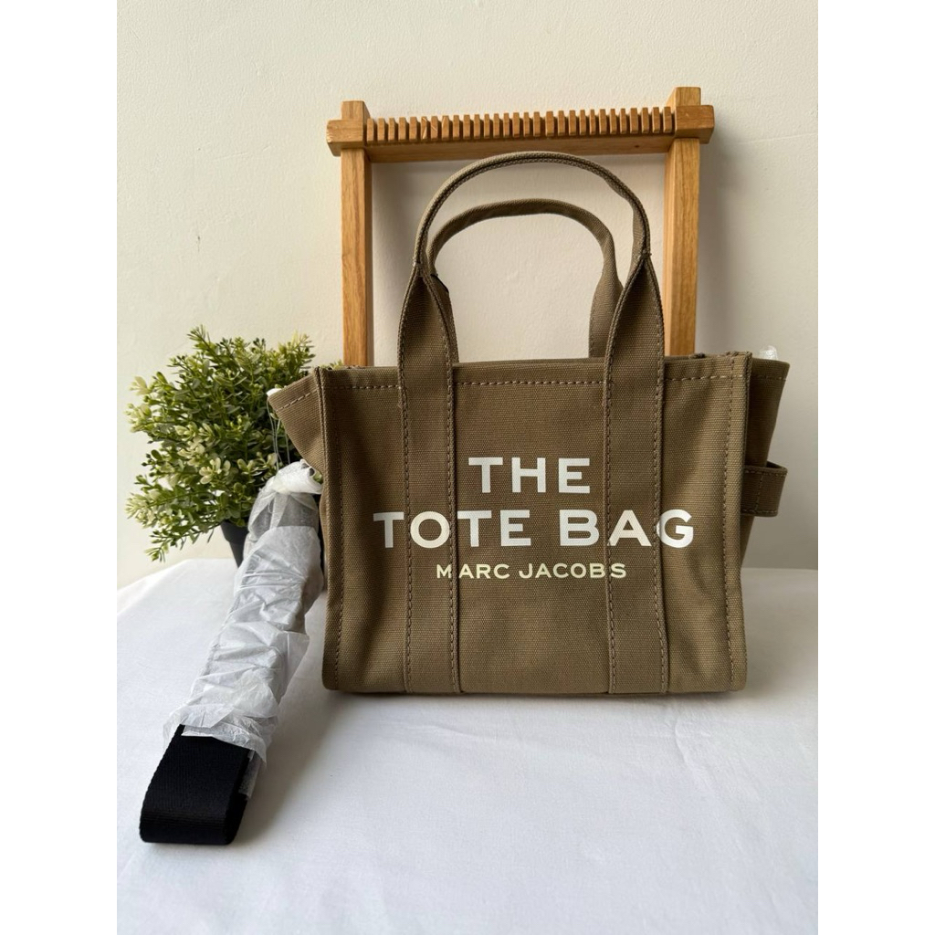 MJ The Tote Bag 25.5x10x20.5