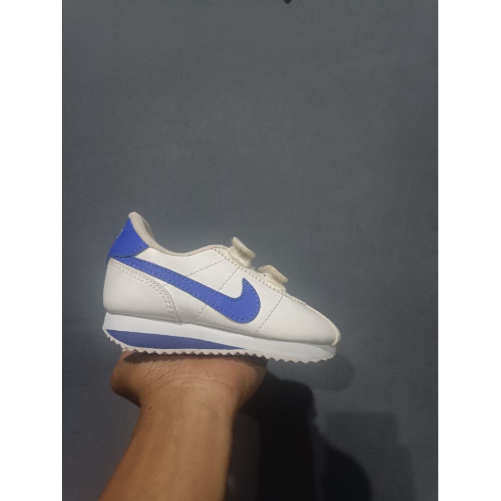 sepatu anak nike second