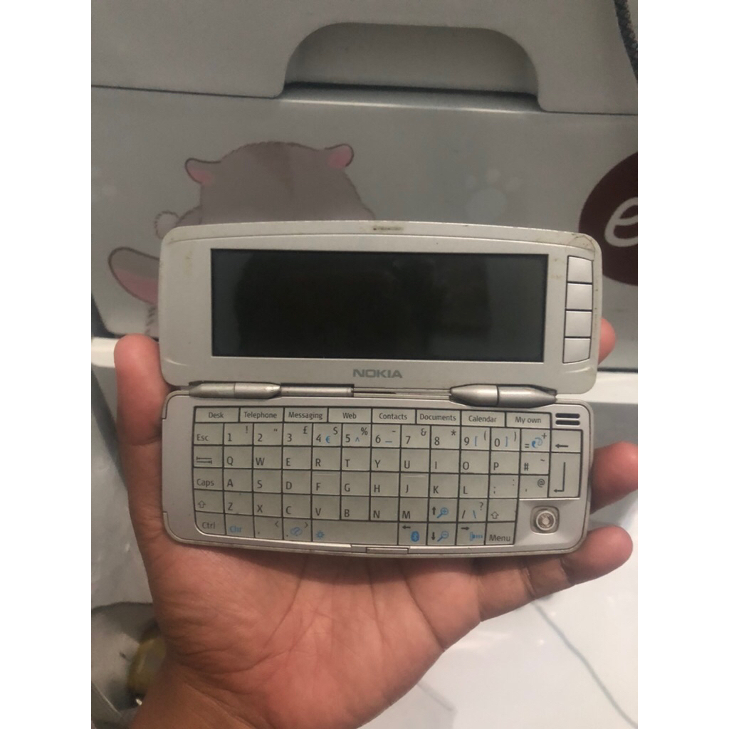 Hp jadul Komunikator