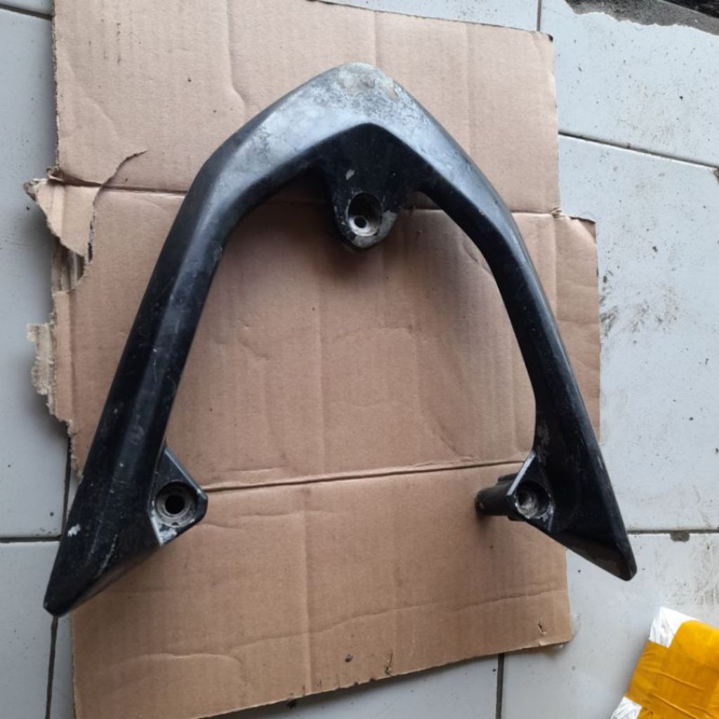 behel bagasi belakang jok motor Vario 125/150 led original asli cabutan motor