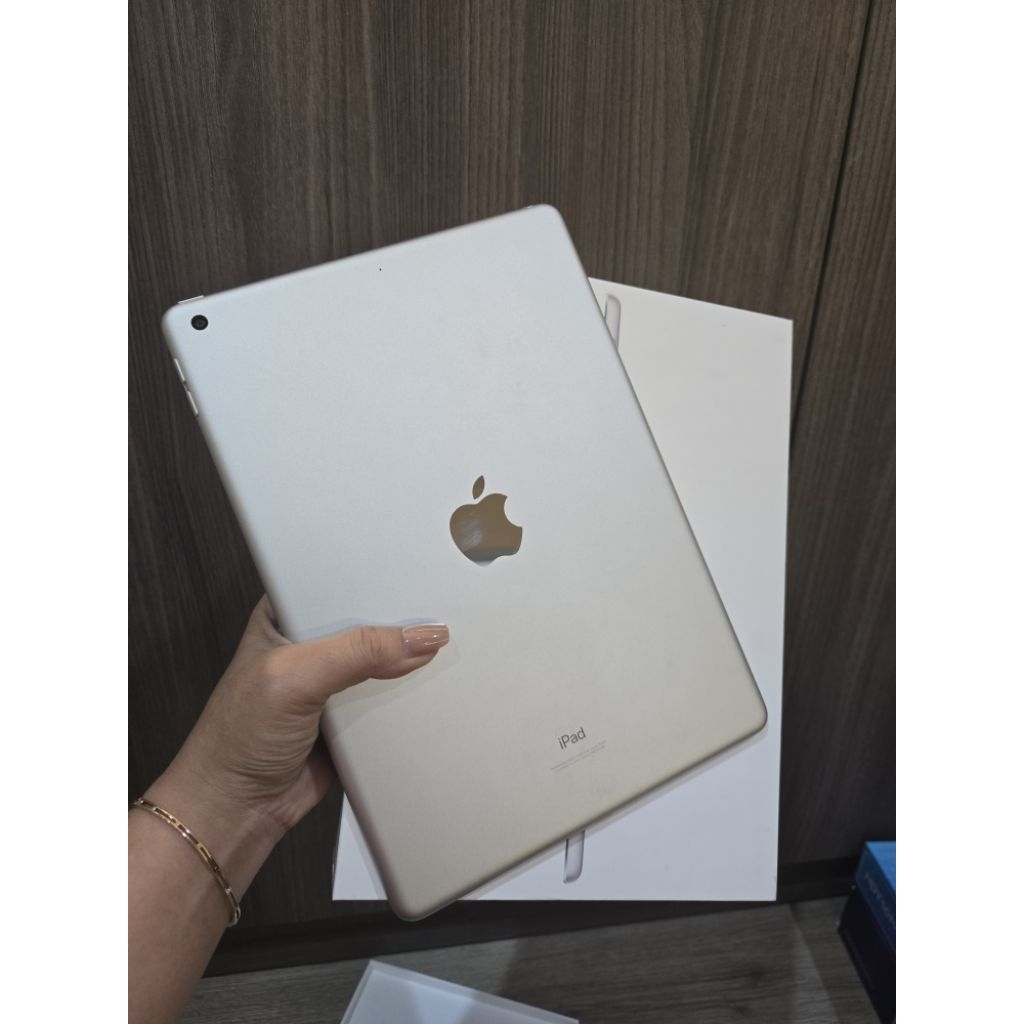 Ipad 9, 64 gb, Wifi Only, Fullset, silver, seken