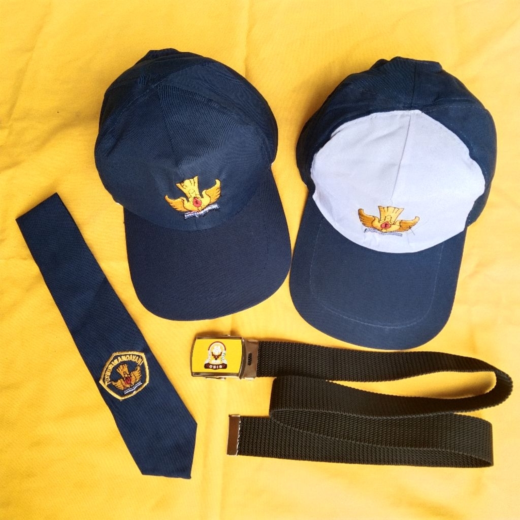 TOPI SMP BIRU/Topi Smp Biru Putih PUTRAPUTRI BORDIR+DASI+SABUK(PAKET HEMAT)TOPI SEKOLAH UKURAN BESAR